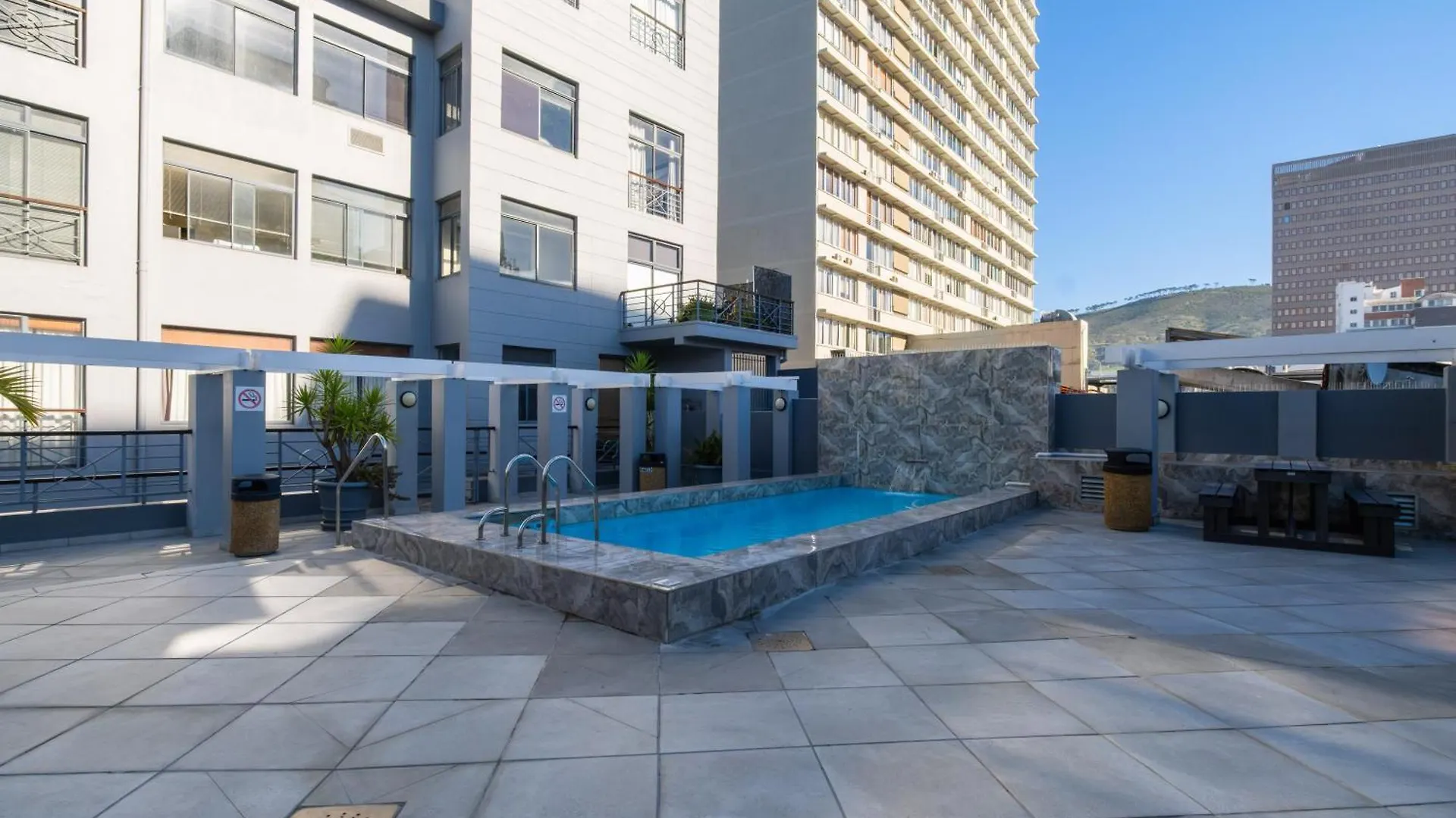 Cape Town City Studio - Table Mountain Views, Gym, Free Parking, Strong Wifi Daire Cape Town